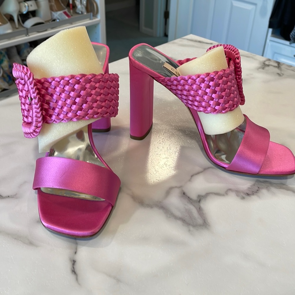 Cassadei heels NWOB 4”